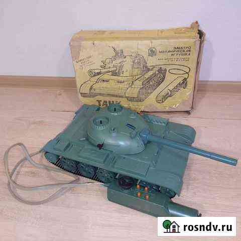 Коллекционная игрушка танк СССР Томск
