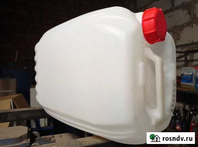 Канистры пластиковые 20 литров Псков - изображение 1