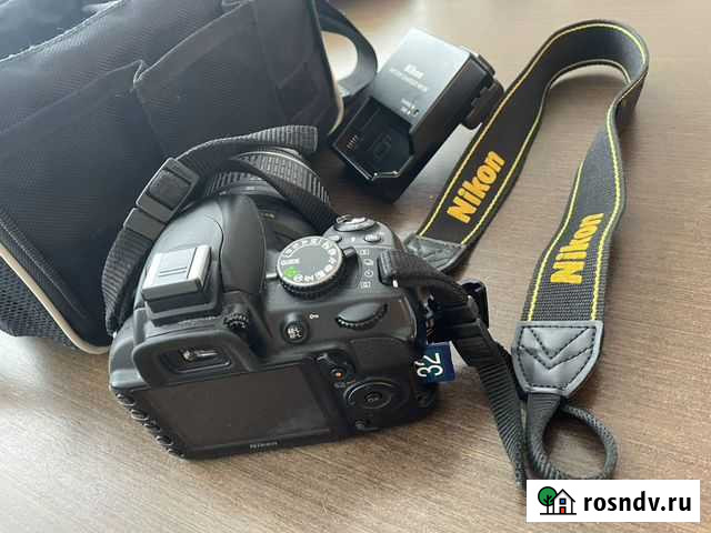 Зеркальный фотоаппарат nikon d3100 Ноябрьск - изображение 1