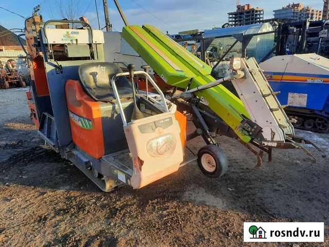 Морковоуборочный комбайн самоходный Kubota CH200F Иркутск - изображение 1