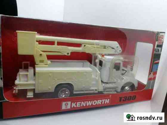 Модель kenworth T300i 1/43 Чита