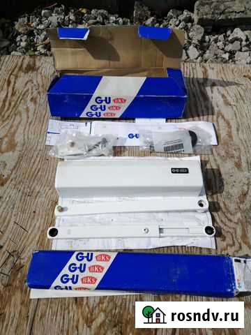 Доводчик G-U OTS 510 со штангой, белый (новый) Кемерово - изображение 1