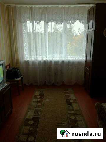 Комната 13 м² в 1-ком. кв., 5/5 эт. в аренду на длительный срок в Пскове Псков - изображение 1