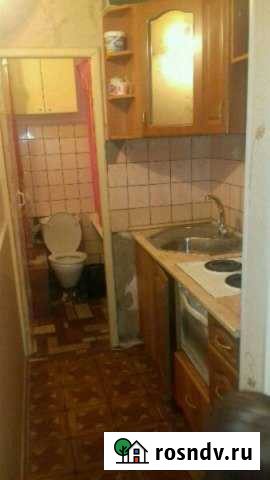 Комната 25 м² в 1-ком. кв., 1/5 эт. в аренду на длительный срок в Кургане Курган - изображение 1