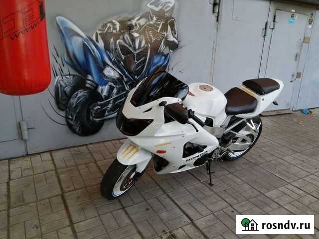 Honda CBR 929 RR 2002г Омск - изображение 1