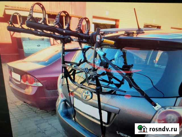 Крепление до 3 велосипедов для автомобиля Рязань - изображение 1