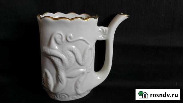 Фарфоровый кувшинчик (прошлого столетия) Бийск - изображение 1