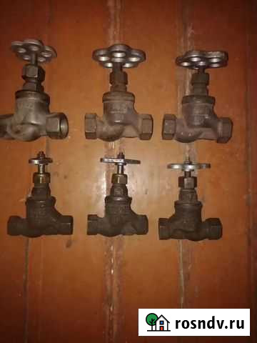 Вентиля запорные, чугун и латунь.Новые. СССР Брянск - изображение 1