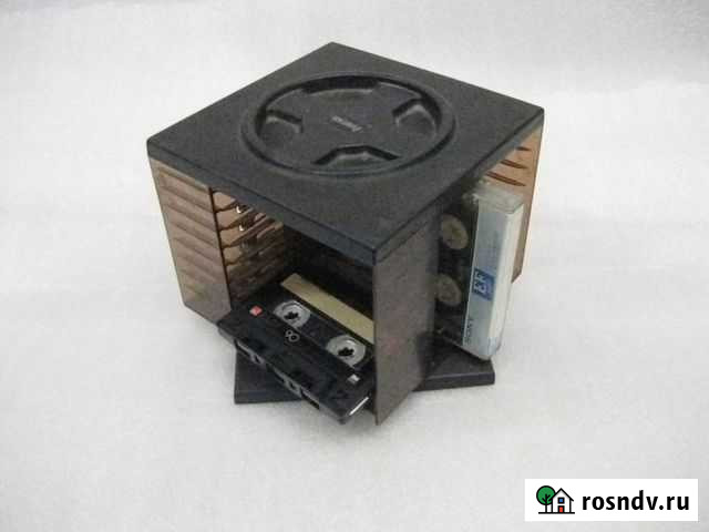 Кассетница - вертушка для аудио кассет СССР Петрозаводск - изображение 1