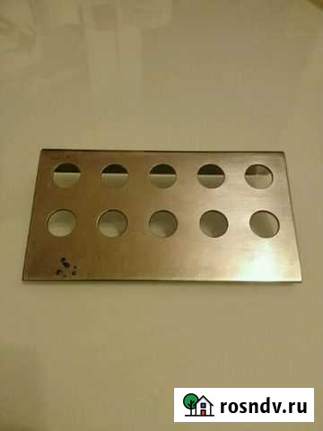 Металлическая подставка под кэпсы Кингисепп - изображение 1