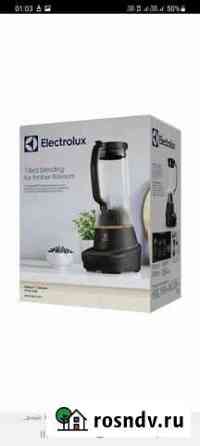 Блендер Electrolux E7CB1-4GB черный новый Ижевск