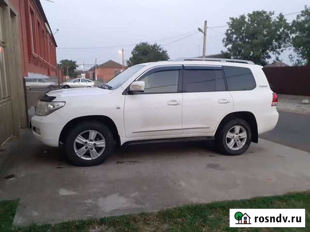 Land cruiser 200 к вашим услугам строго с водителе Грозный - изображение 1