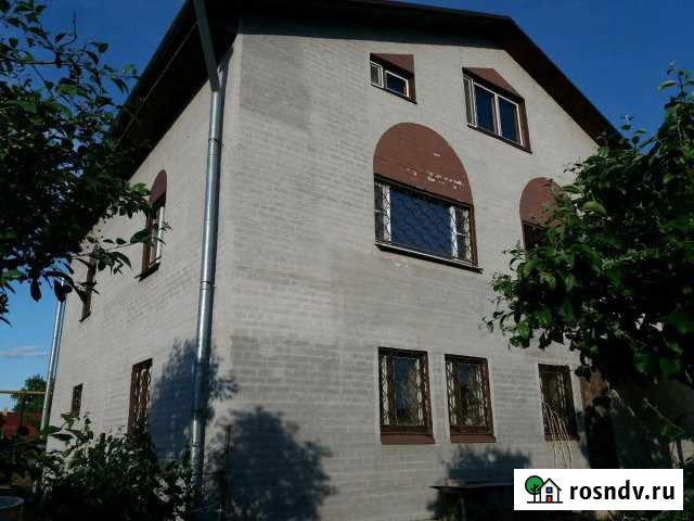 Коттедж 270 м² на участке 15 сот. на продажу в Пскове Псков - изображение 1