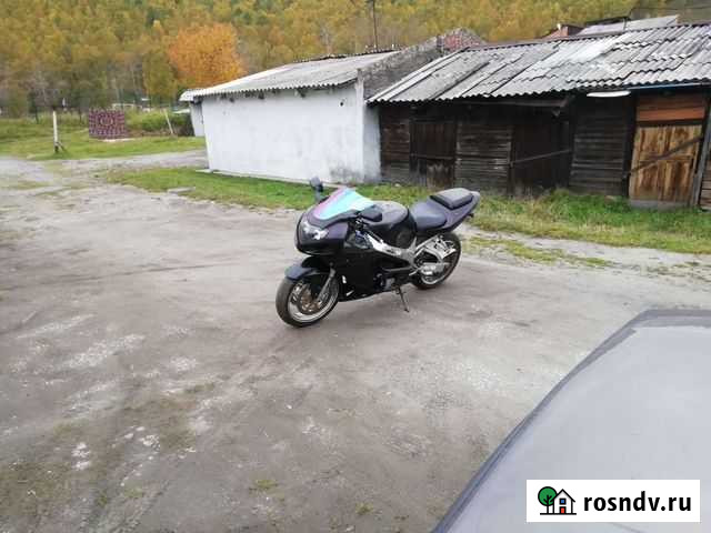 Продам suzuki gsxr 750 Иркутск - изображение 1