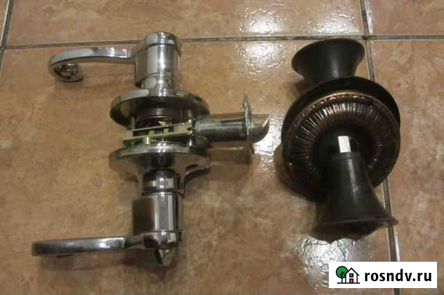 Ручка с защелкой.Защелка большая Санкт-Петербург - изображение 1