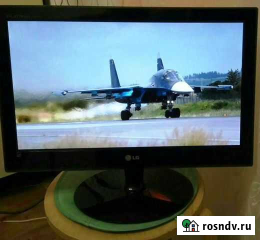 20 монитор LG Flatron E2040T c DVId Омск - изображение 1