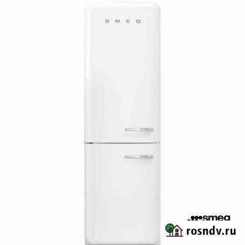 Отдельностоящий двухдверный холодильник smeg FAB32 Москва