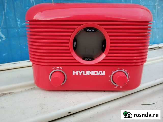 Радиоприемник Hyundai Москва - изображение 1