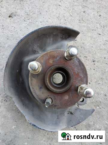 Ступица, цапфа Тойота Спринтер правая Славянск-на-Кубани - изображение 1