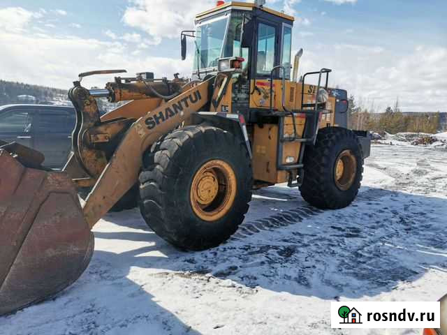 Фронтальный погрузчик Shantui SL50W-2, 2012 Вилюйск - изображение 1