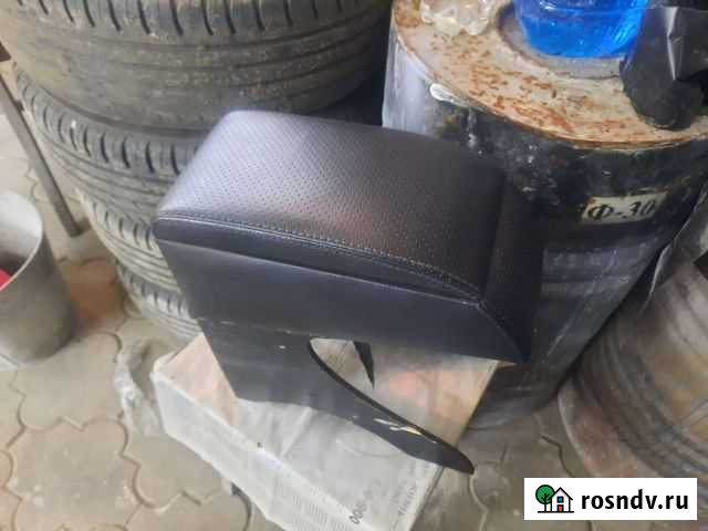 Подлокотник ваз 2110 Мичуринск - изображение 1