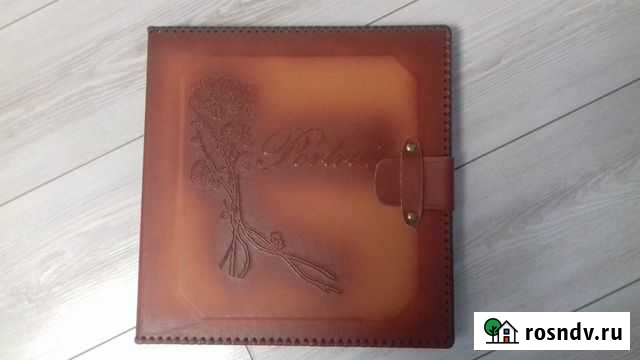 Продам кожаный фотоальбом с магнитными листами Новосибирск - изображение 1