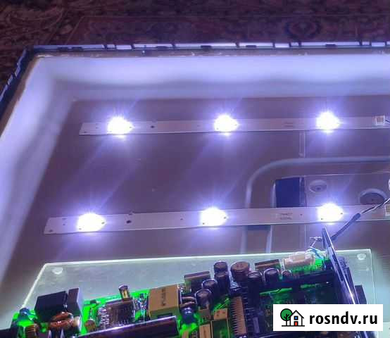 LED подсветка 5800-W32001-3P00, 2 планки Мурманск - изображение 1