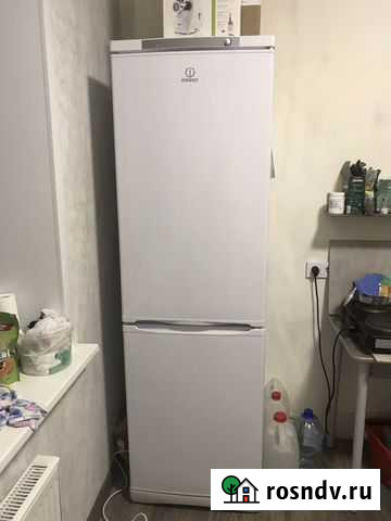 Холодильник Indesit, 195 см Пермь - изображение 1