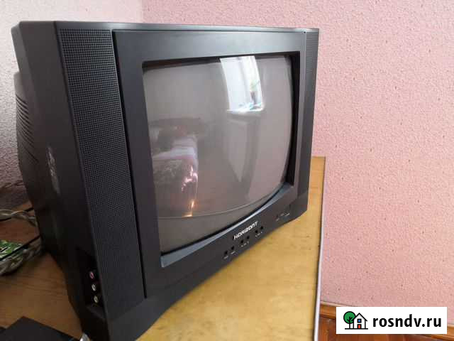 Телевизор Horizont рабочий с пультом Рязань - изображение 1