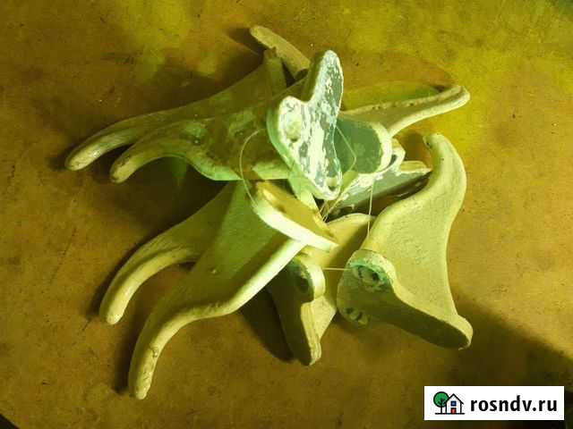 Подвесные крюки для батареи отопления Саратов - изображение 1