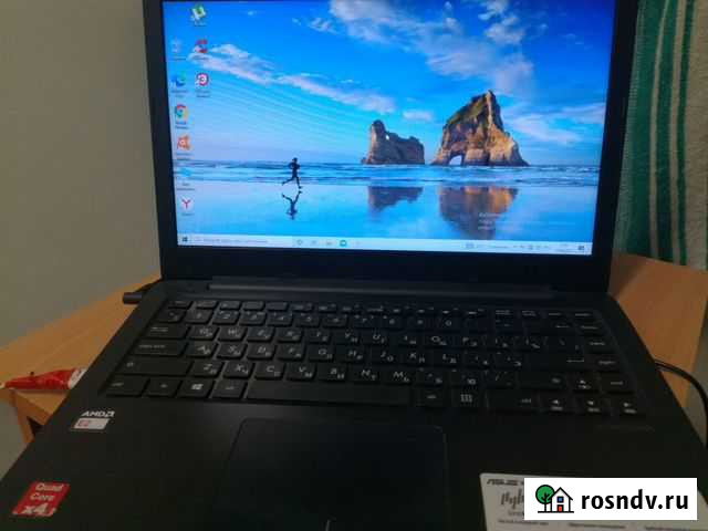 Ноутбук asus Новоомский - изображение 1
