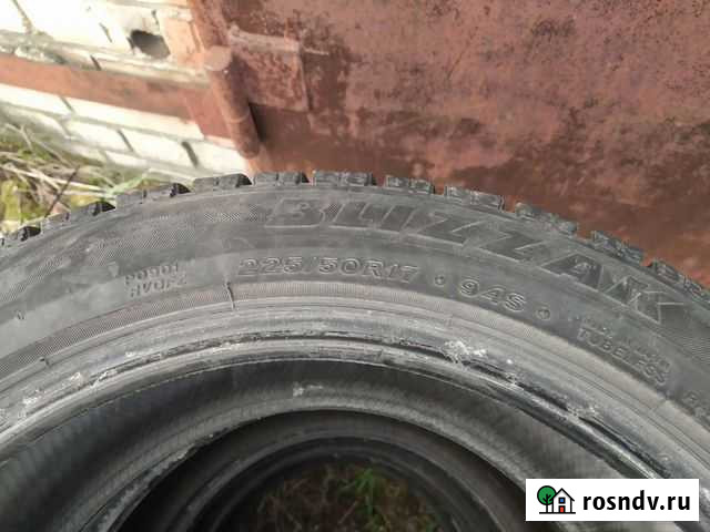 Bridgestone 225/50 R17 Череповец - изображение 1
