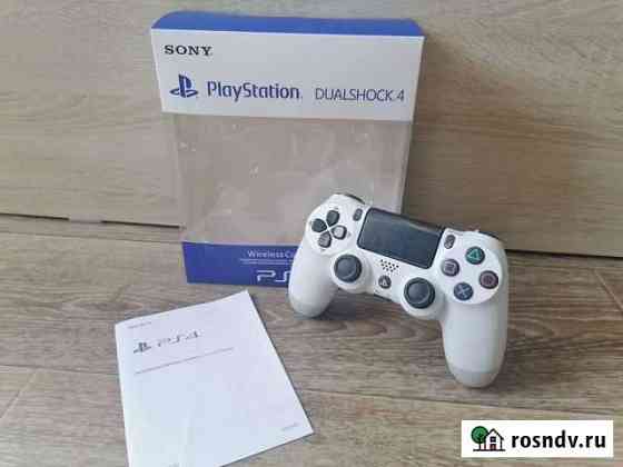 Джойстик на PS4(белый) Томск