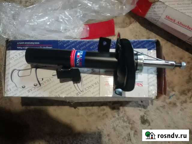 Амортизатор передний левый и правый на форд фокус Горно-Алтайск - изображение 1