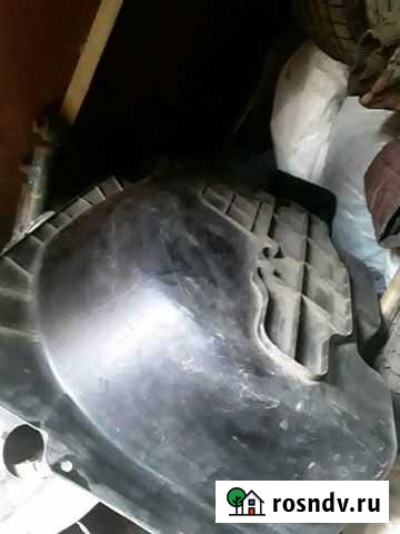 Ванна в багажник под запаску црв 98гв оригинал бу Горно-Алтайск - изображение 1