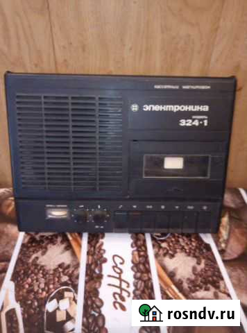 Магнитофон Электроника 324-1 Нижний Тагил - изображение 1