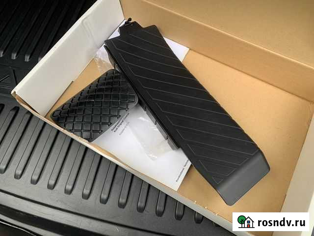 Комплект новых подставок для ног Audi A6 4g8864777 Переславль-Залесский - изображение 1