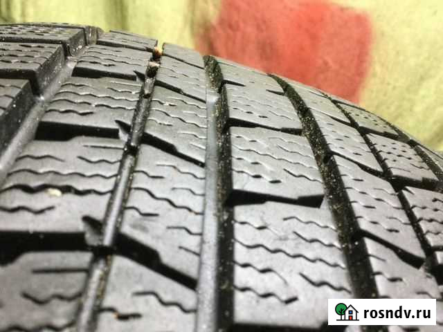 Dunlop 215/60 R17 Курск - изображение 1