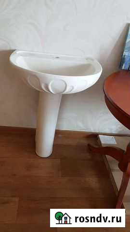 Раковина в ванную с тумбой бу Салават - изображение 1