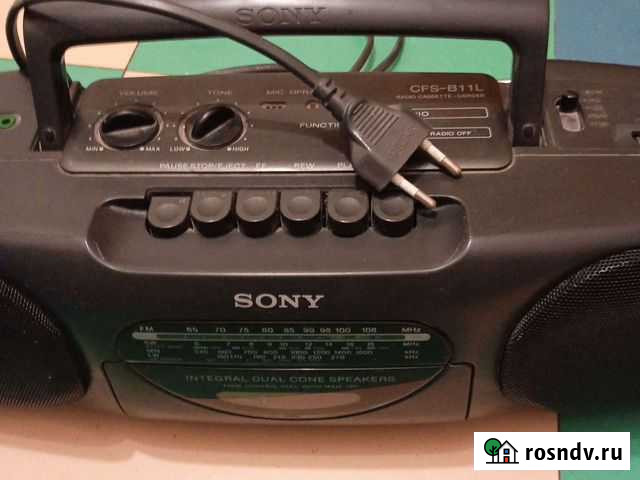 Радиомагнитола sony советских времен Екатеринбург - изображение 1