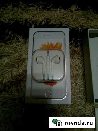 Коробка от айфона 6s, наушники earpods Почеп - изображение 1