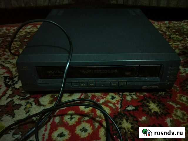 Видеомагнитофон elekta Иркутск - изображение 1