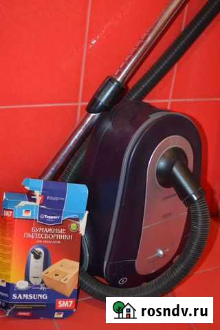 Пылесос Samsung 1800 w Хабаровск - изображение 1