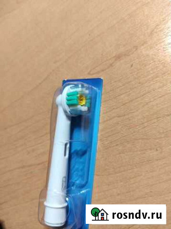 Насадка для зубной щетки Oral-B Floss Action Омск - изображение 1