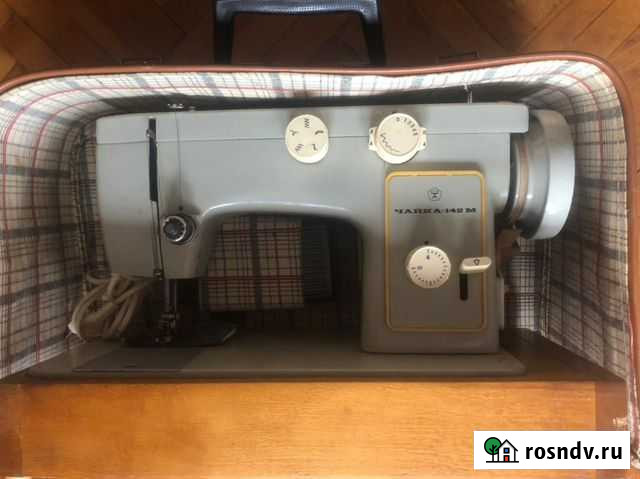 Швейная машинка Чайка 142 М переносная в чехле Москва - изображение 1