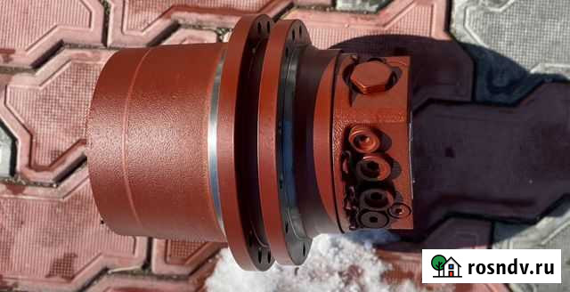 Редуктор хода Hanix SB300 Хабаровск - изображение 1