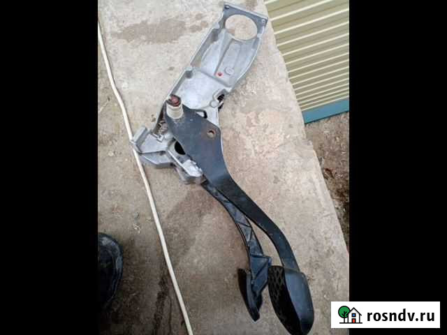 Педальный узел на Ауди 100 с4 Ялта - изображение 1