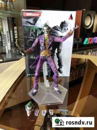 Фигурка Joker от Play Arts Kai Ухта