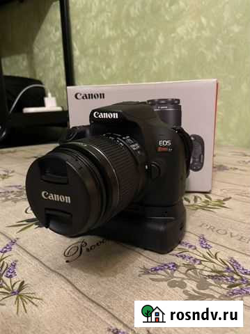 Фотоаппарат Canon EOS 2000D kit Москва - изображение 1