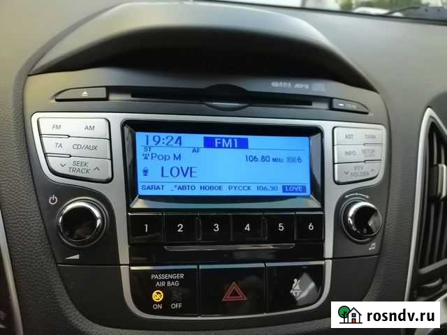 Штатная магнитола hyundai ix35 с крышкой Энгельс - изображение 1